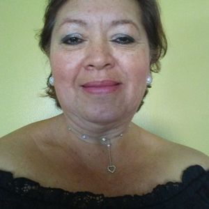 Meet your Posher, Morena